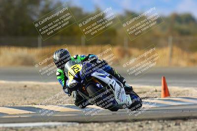 media/Feb-27-2022-CVMA (Sun) [[a3977b6969]]/Race 15 Amateur Supersport Middleweight/